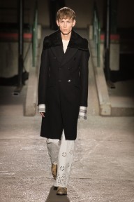 Look 43