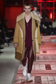 Look 17