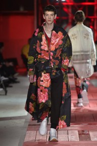 Look 30