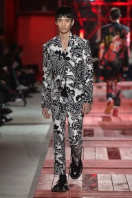 Look 31