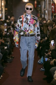 Look 19