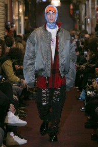Look 34