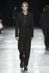 Look 3
