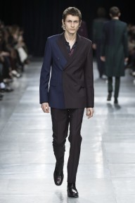 Look 16