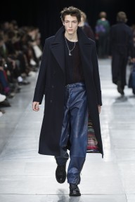 Look 30