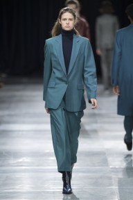 Look 44