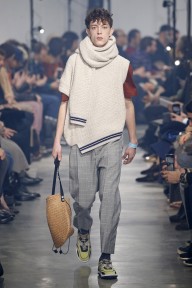 Look 10