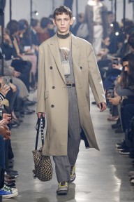 Look 15