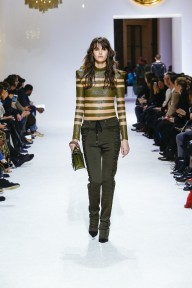Look 30