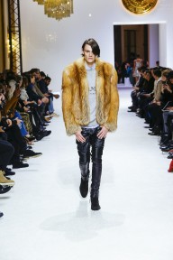 Look 38