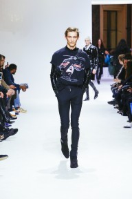 Look 48