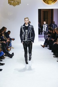 Look 63