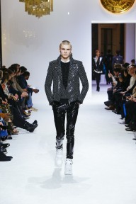 Look 77