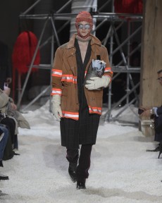 Look 3