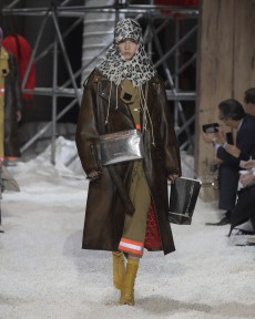 Look 8