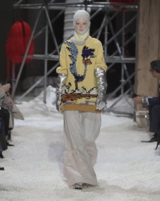 Look 13