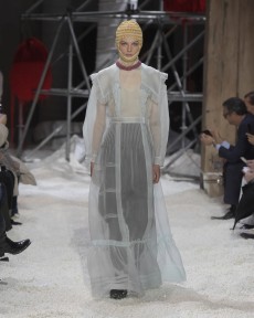 Look 28