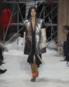 Look 43