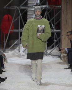 Look 49