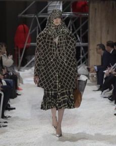 Look 57