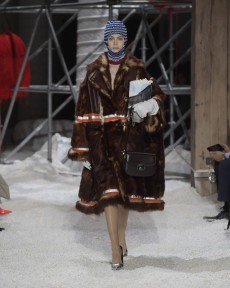 Look 63