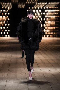Look 77