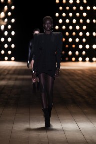 Look 74