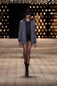 Look 61