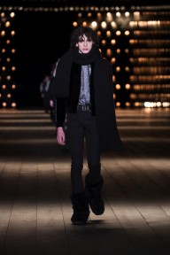 Look 49