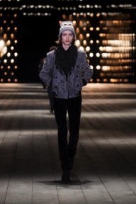 Look 46