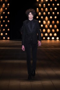 Look 38