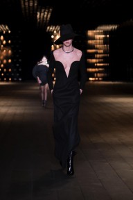 Look 35