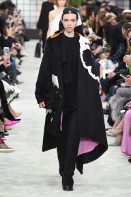 Look 3