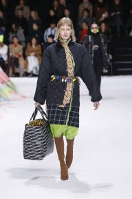 Look 50