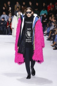 Look 70