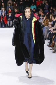 Look 74