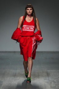 Look 10