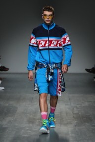 Look 11