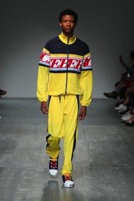 Look 18