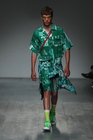 Look 25