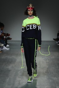 Look 30