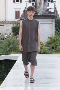 Look 8