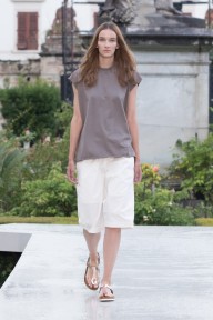 Look 11