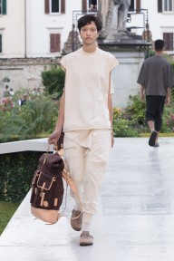 Look 27