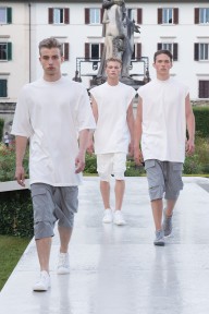 Look 35