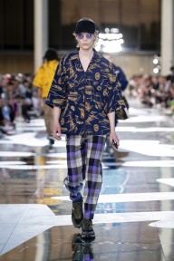 Look 24