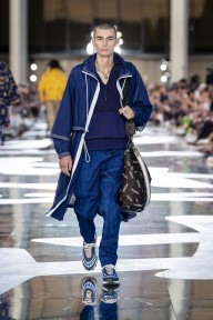 Look 23