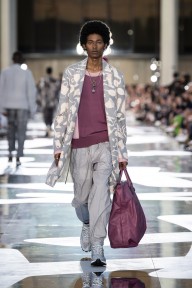 Look 7