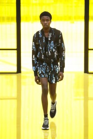 Look 7