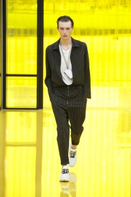 Look 27